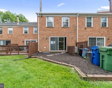 1004 Dartmouth Glen Way - Photo Thumbnail 26