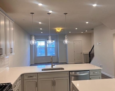 8220 Longford Road - Photo Thumbnail 6
