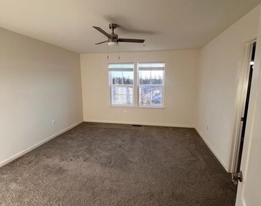 8220 Longford Road - Photo Thumbnail 12