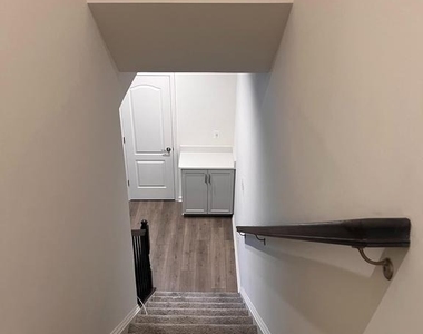 8220 Longford Road - Photo Thumbnail 20