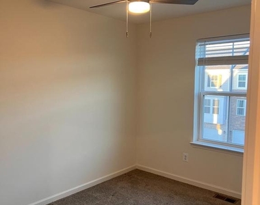 8220 Longford Road - Photo Thumbnail 17