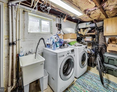 213 Hawaii Avenue Ne - Photo Thumbnail 14
