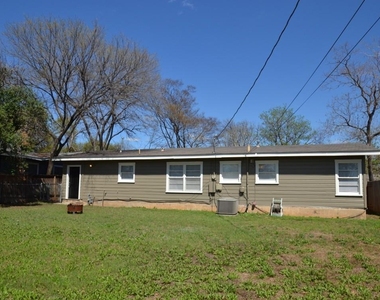 1211 Ridgemont Dr - Photo Thumbnail 25