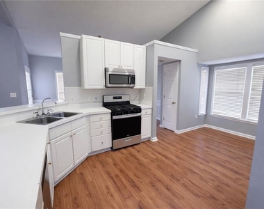 2980 Dunlin Lake Way - Photo Thumbnail 3