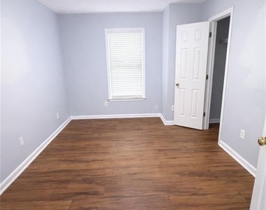 2980 Dunlin Lake Way - Photo Thumbnail 13