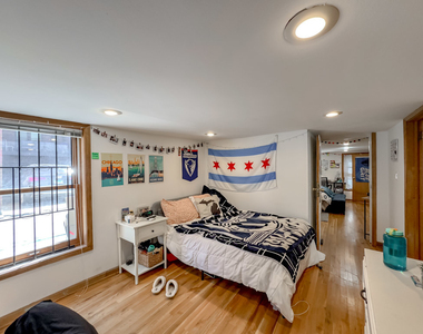 1414 W Henderson Street - Photo Thumbnail 8