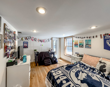 1414 W Henderson Street - Photo Thumbnail 9