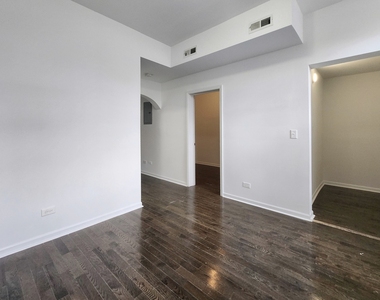 1941 W 21st Place - Photo Thumbnail 10