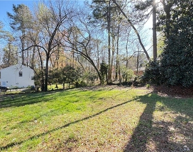 552 Sybil Lane Se - Photo Thumbnail 28