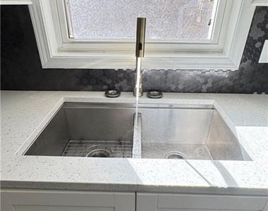 552 Sybil Lane Se - Photo Thumbnail 12