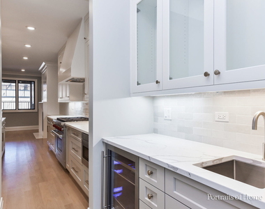 2135 N Lakewood Avenue - Photo Thumbnail 4