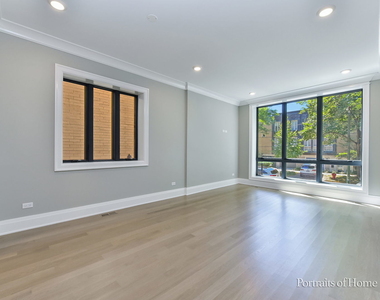 2135 N Lakewood Avenue - Photo Thumbnail 1