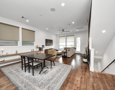 1721 Eado Point Lane - Photo Thumbnail 17