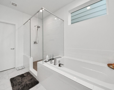 1721 Eado Point Lane - Photo Thumbnail 26