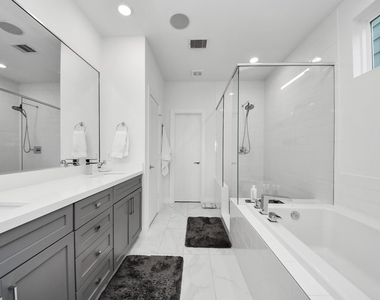 1721 Eado Point Lane - Photo Thumbnail 25