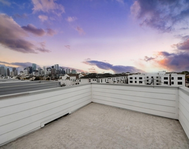 1721 Eado Point Lane - Photo Thumbnail 4