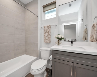 1721 Eado Point Lane - Photo Thumbnail 31
