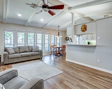 9218 Hammerly Boulevard - Photo Thumbnail 9