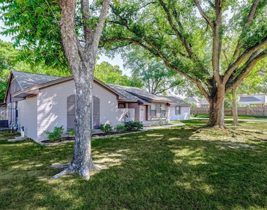 9218 Hammerly Boulevard - Photo Thumbnail 2