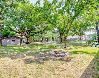 9218 Hammerly Boulevard - Photo Thumbnail 33