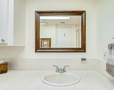 9218 Hammerly Boulevard - Photo Thumbnail 26