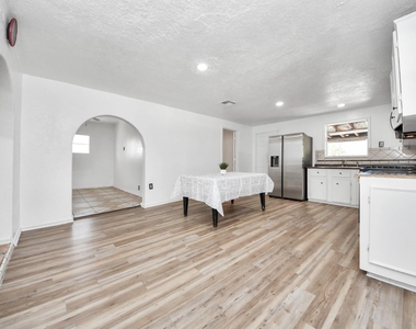 602 Massey Tompkins Road - Photo Thumbnail 3
