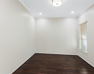 24322 Bella Florence Drive - Photo Thumbnail 9
