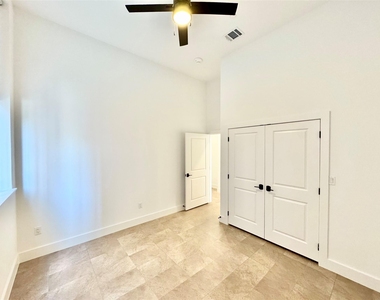2102 Mechanic Street - Photo Thumbnail 10