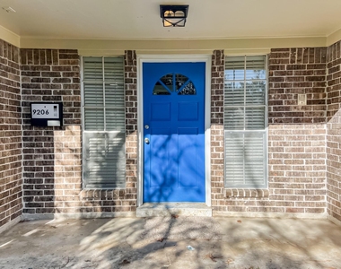 9206 Sharpview Drive - Photo Thumbnail 25