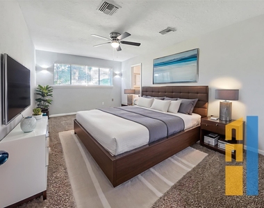 9206 Sharpview Drive - Photo Thumbnail 2