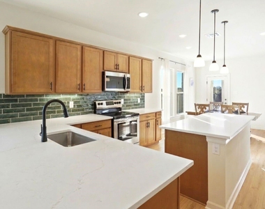 10726 Sky Creek Lane - Photo Thumbnail 1