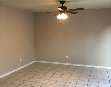 3010 Bee Cave Drive - Photo Thumbnail 5