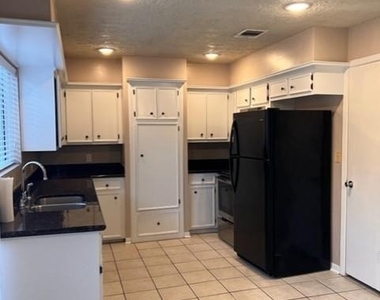 3010 Bee Cave Drive - Photo Thumbnail 3