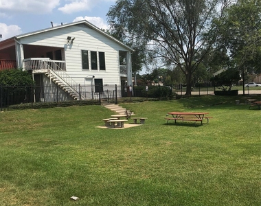 3010 Bee Cave Drive - Photo Thumbnail 15
