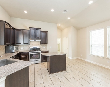 23818 Hawthorn Dale Court - Photo Thumbnail 2