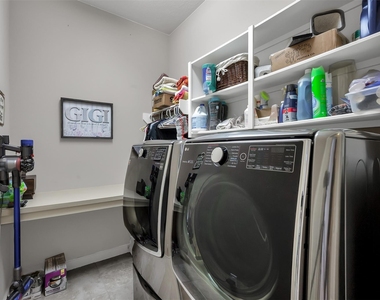 31507 Reston Cliff Court - Photo Thumbnail 3