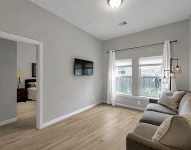 31507 Reston Cliff Court - Photo Thumbnail 17