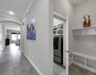31507 Reston Cliff Court - Photo Thumbnail 2