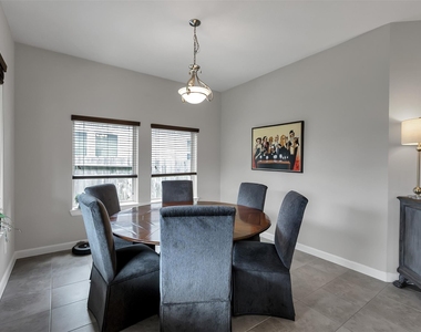31507 Reston Cliff Court - Photo Thumbnail 8