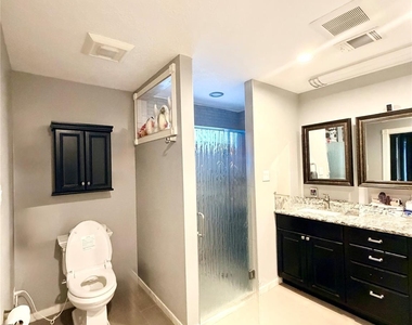 9770 Tappenbeck Drive - Photo Thumbnail 8
