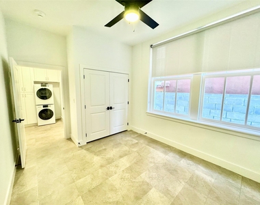 2102 Mechanic Street - Photo Thumbnail 9