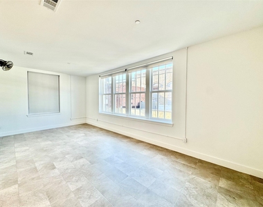 2102 Mechanic Street - Photo Thumbnail 1