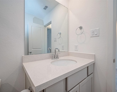 22111 Ingham Bluff Lane - Photo Thumbnail 30
