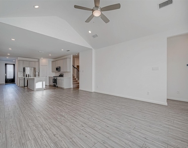 22111 Ingham Bluff Lane - Photo Thumbnail 17