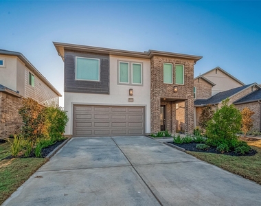 22111 Ingham Bluff Lane - Photo Thumbnail 1