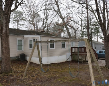9906 Family Lane - Photo Thumbnail 17