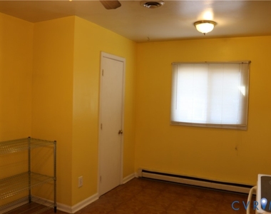 9906 Family Lane - Photo Thumbnail 8