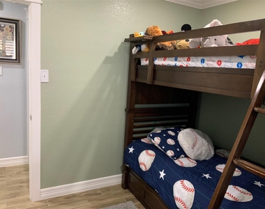 15506 Red Pine Ridge Way - Photo Thumbnail 30