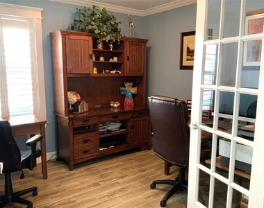 15506 Red Pine Ridge Way - Photo Thumbnail 16