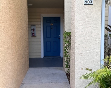 12571 Equestrian Circle - Photo Thumbnail 16